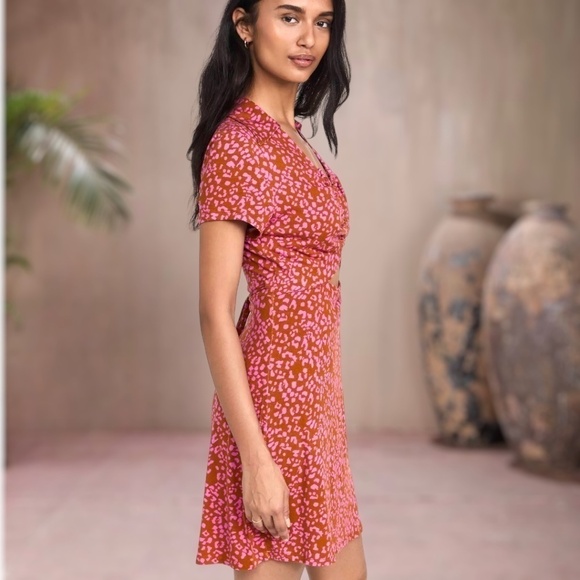 FREE PEOPLE Marseille Short Sleeve Adjustable Front Cut Out MiniDress NWT/LG - Picture 3 of 12